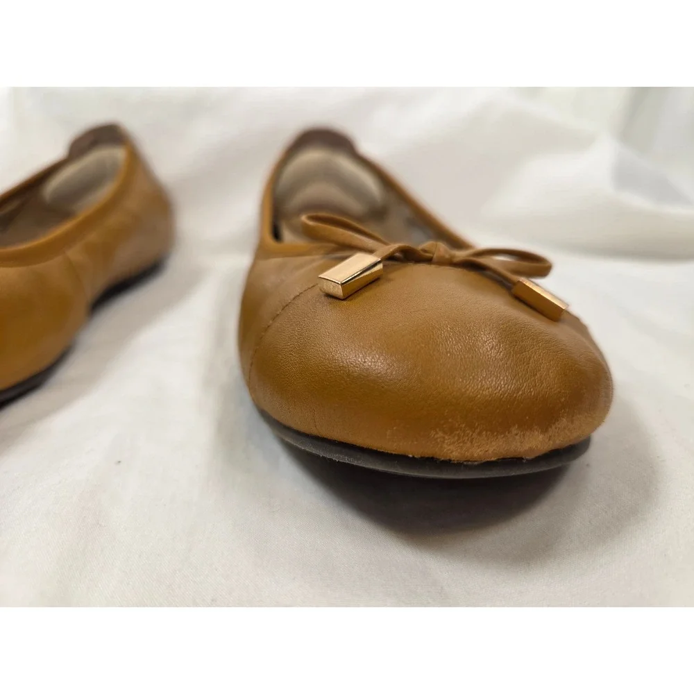 Vionic Tan Brown Leather Ballet Flats Shoes Bow Women's US size 8 25 CM Fair